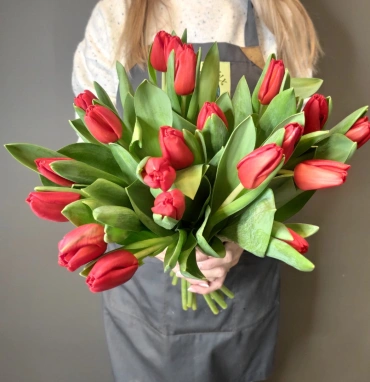 Букет «21 красный тюльпан»