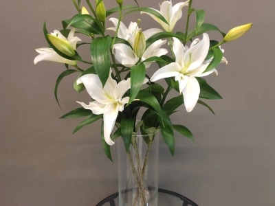 Монобукет «3 лилии»