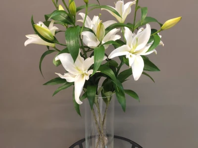 Монобукет «3 лилии»