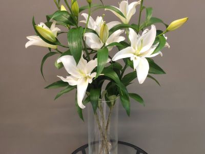 Монобукет «3 лилии»