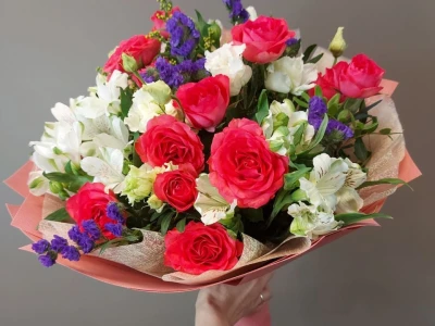 Сборный букет «Белла линда»