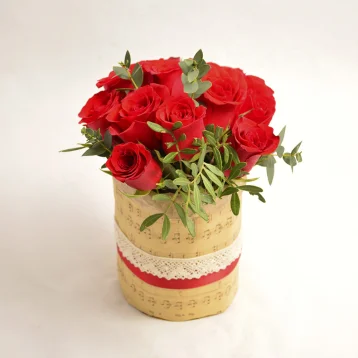 Коробочка с розами