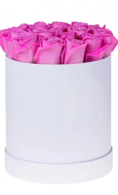 15 роз в коробочке