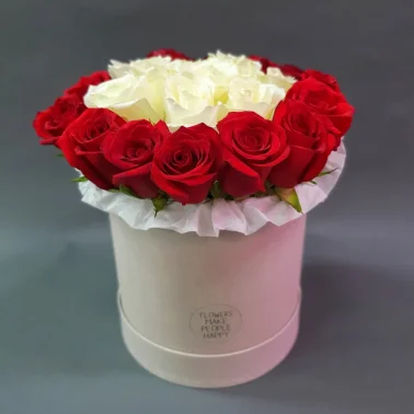 Композиция в коробочке «Счастливые отношения»