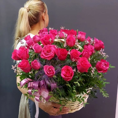 Корзина роз «Бристоль»