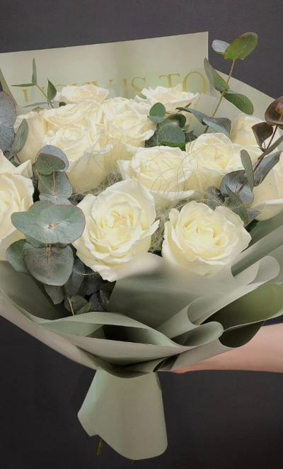 Букет белых роз «Нежное утро»