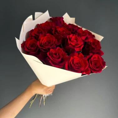 Букет роз «Романтическая страсть»