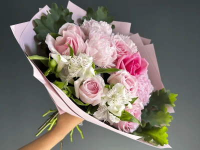 Сборный букет «Розали»