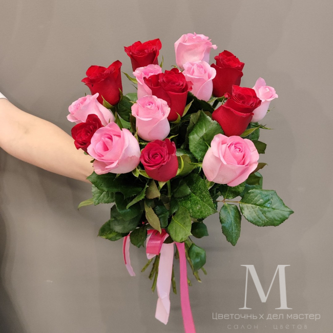 Монобукет роз «Краса» от «Цветочных дел Мастер»