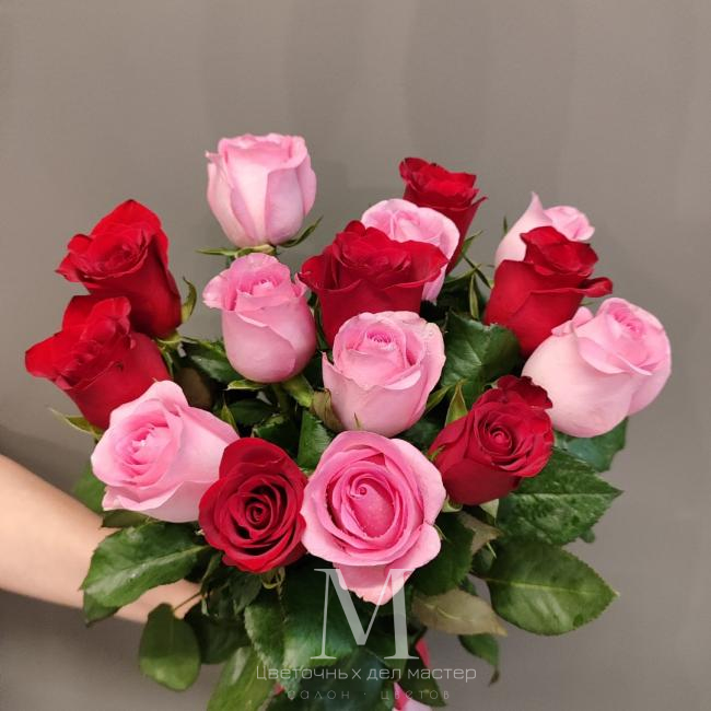 Монобукет роз «Краса» от интернет-магазина «Цветочных дел Мастер»