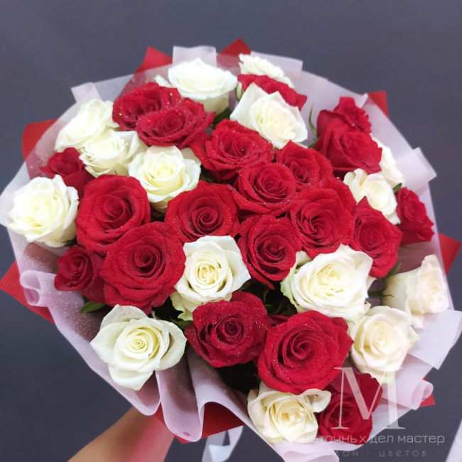 Букет из роз «Для любимой» от «Цветочных дел Мастер»