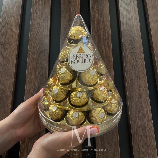 Конфеты «Ferrero Rocher» от интернет-магазина «Цветочных дел Мастер»