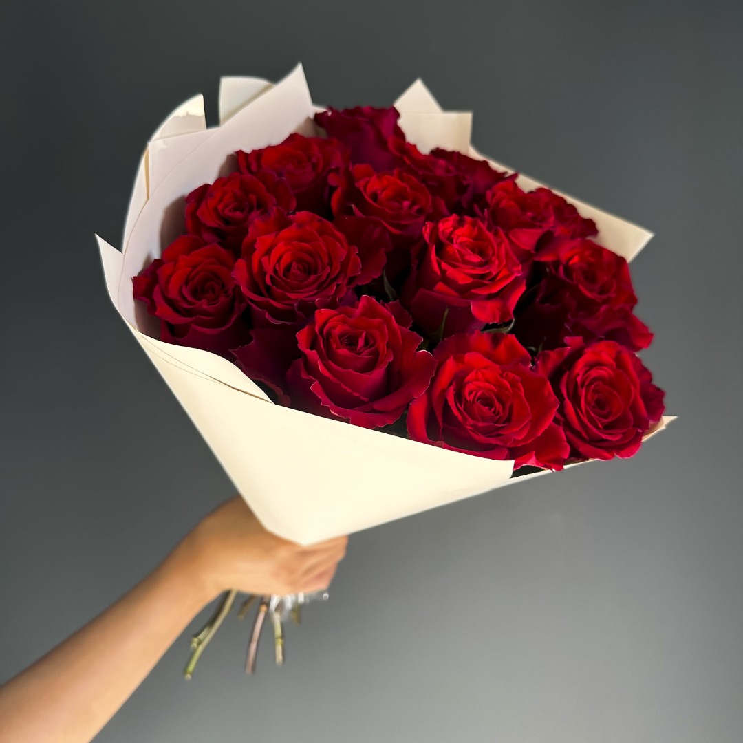 Букет роз «Романтическая страсть»