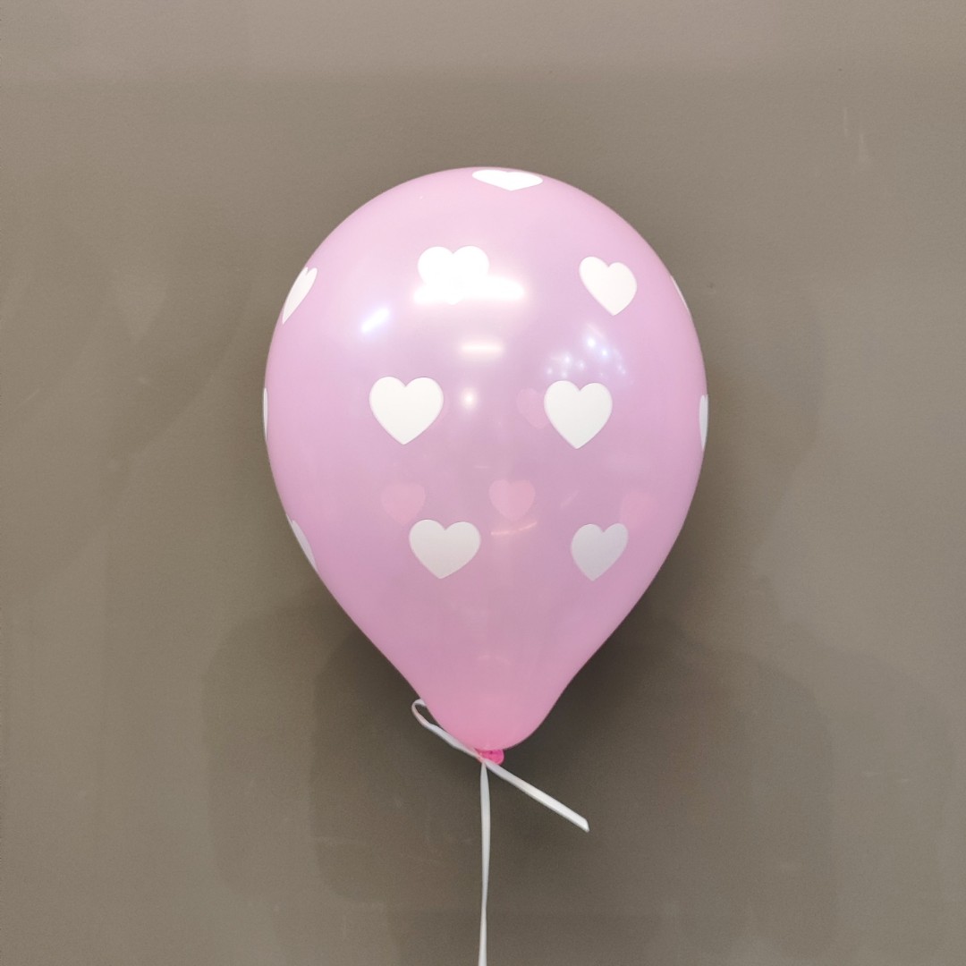 Шарик «С сердечками» розовый