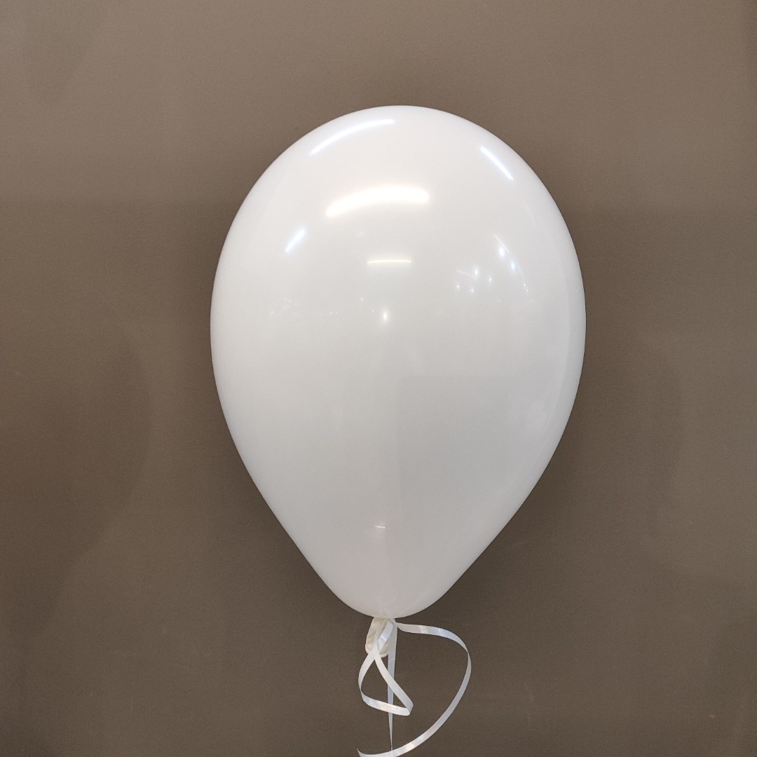 Шар белый